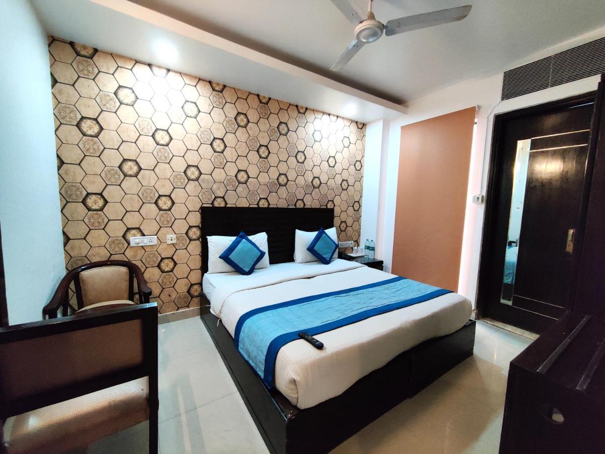 Stay At Hotel Pride, Delhi, Near Karol Bagh Metro Delhi (National Capital Territory of India) Exterior foto
