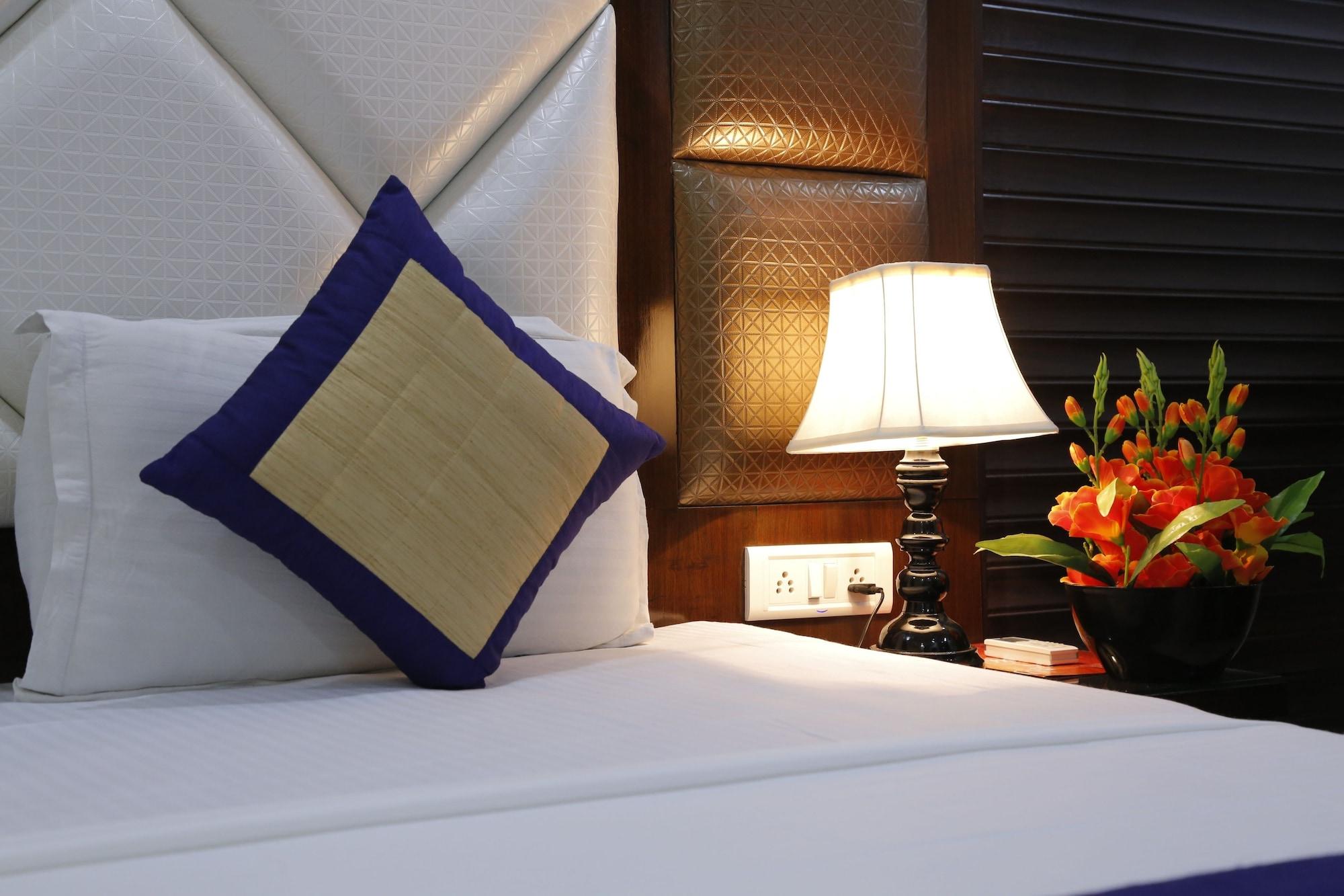 Stay At Hotel Pride, Delhi, Near Karol Bagh Metro Delhi (National Capital Territory of India) Exterior foto