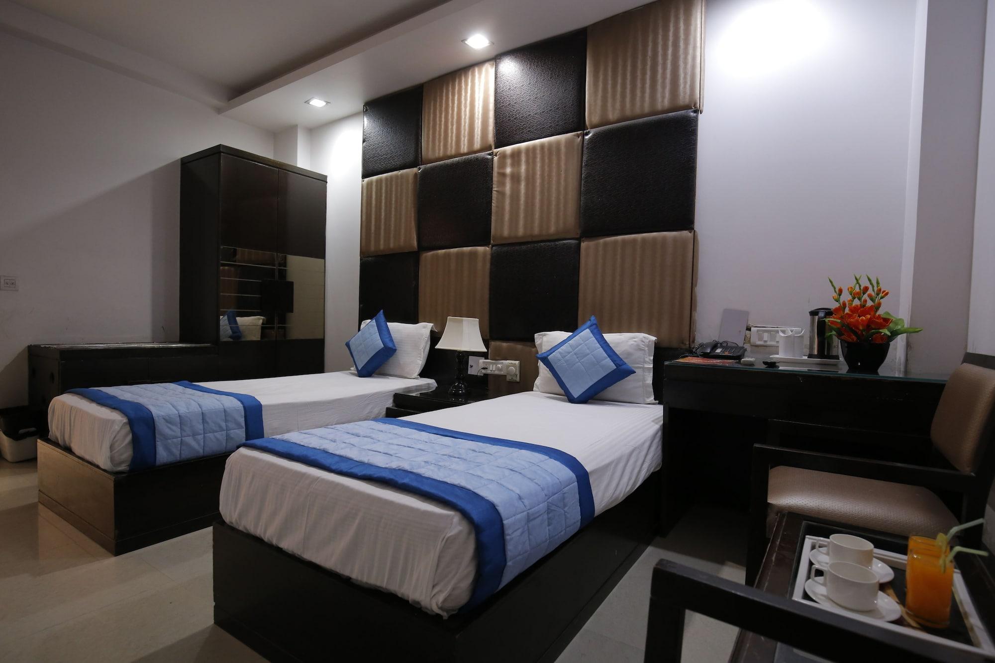 Stay At Hotel Pride, Delhi, Near Karol Bagh Metro Delhi (National Capital Territory of India) Exterior foto