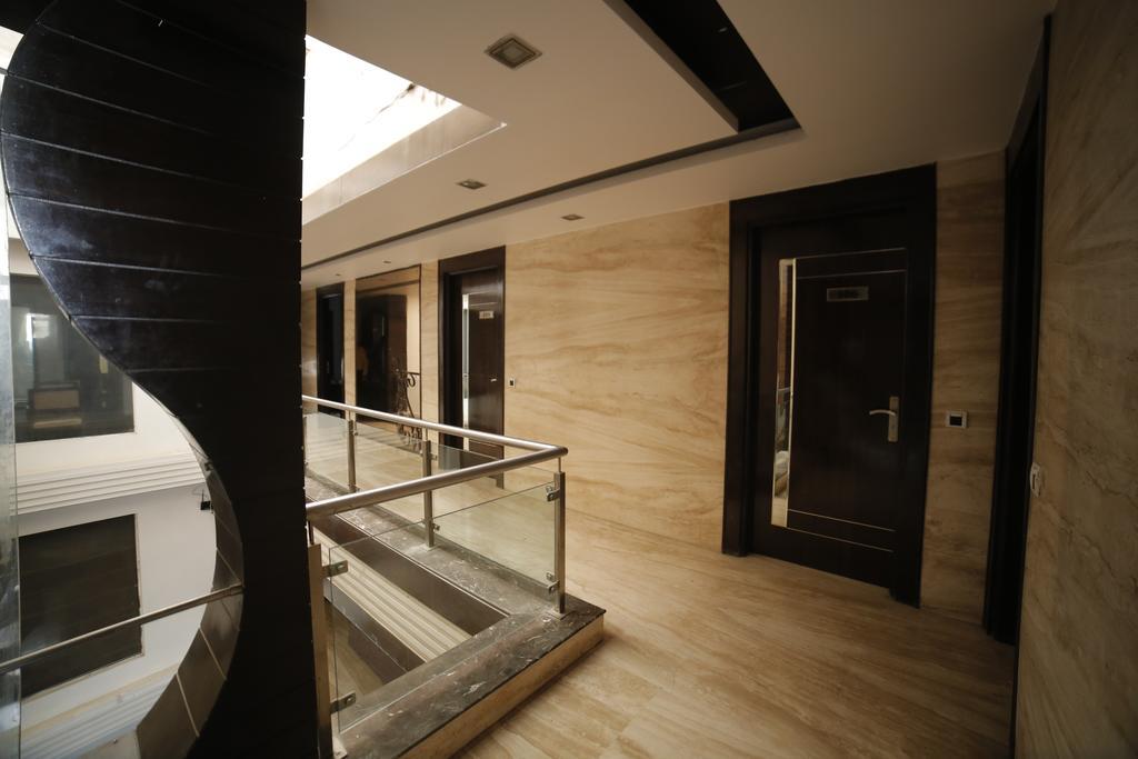 Stay At Hotel Pride, Delhi, Near Karol Bagh Metro Delhi (National Capital Territory of India) Exterior foto